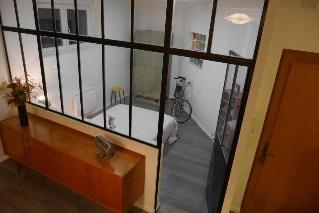 Superbe Loft 100M2 Proche Cathedrale Avec Parking Apartment Reims Exterior photo