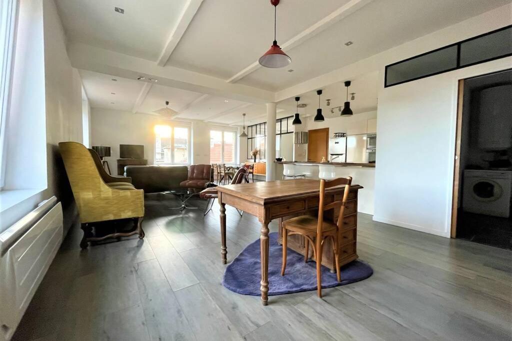 Superbe Loft 100M2 Proche Cathedrale Avec Parking Apartment Reims Exterior photo